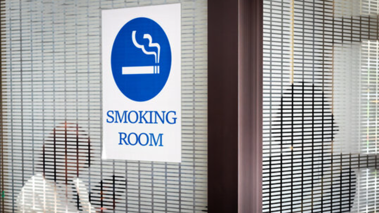 Smoking Room